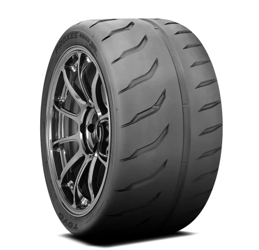 Toyo Proxes R888R 255 35 r18